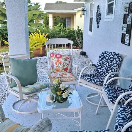 Palm Springs 3-Bedroom 2-Bath 5 Miles To The Beach Лейк-Уорт Экстерьер фото