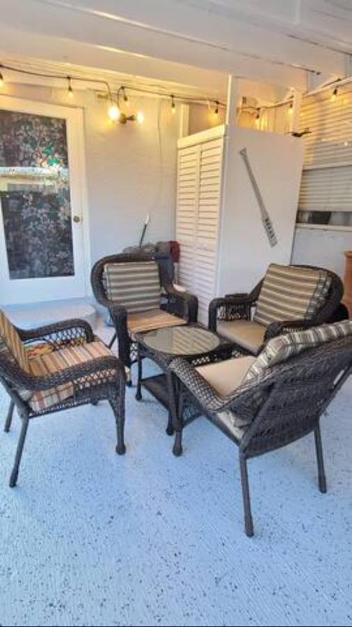 Palm Springs 3-Bedroom 2-Bath 5 Miles To The Beach Лейк-Уорт Экстерьер фото